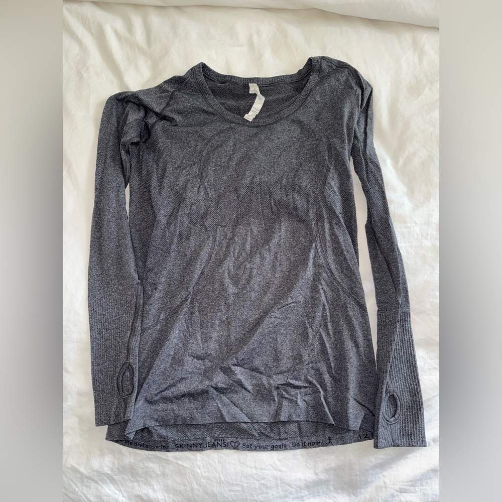 lululemon athletica Run Swiftly - Long Sleeve Grey Top - 12 - GUC